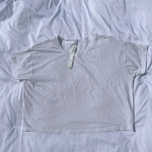 LULULEMON white Cropped T-shirt